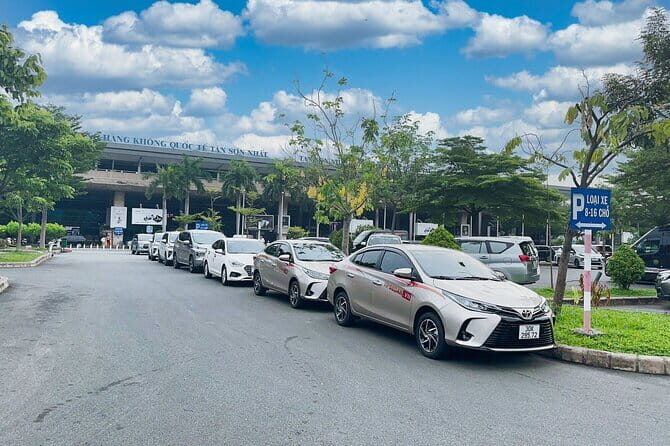 Private Car from Da Nang to Hue - In-Depth Review of the Private Transfer from Da Nang to Hue