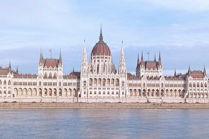 Private car or minivan transfer from Budapest to Vienna or back. - A Detailed Look at Your Journey