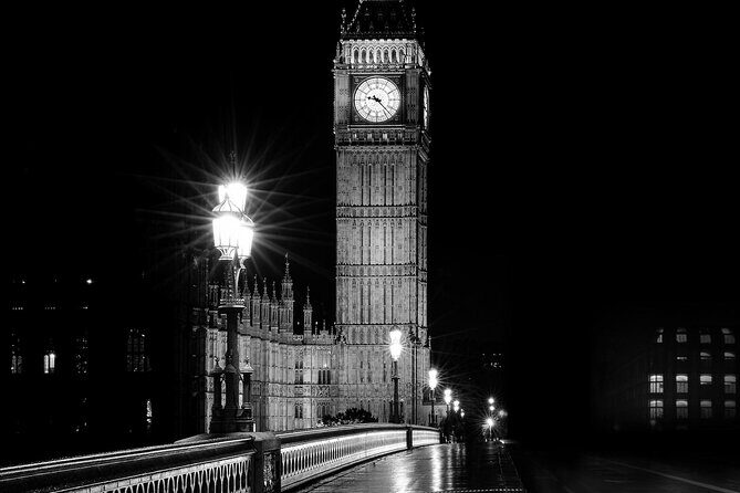 Private Car Tour in London by Night - Key Points