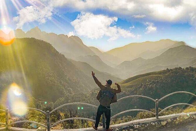 Private Car Tour to Lonely Tree, Heavens Gate and Glass Bridge - Transportation and Comfort