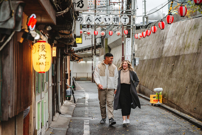 Private Casual Photo Session in Tokyo with Professional Photographer - A photo walk through Shinjuku, not a posed hour