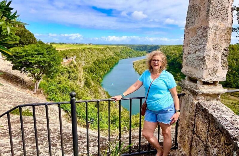 Private: Catalina Island Snorkel & Altos de Chavón Tour - Key Points