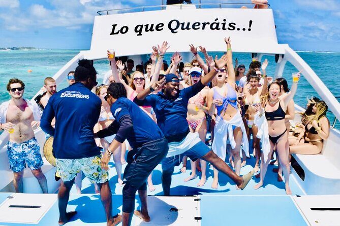 Private Catamaran Cruise with Slide & unlimited drinks - FAQ