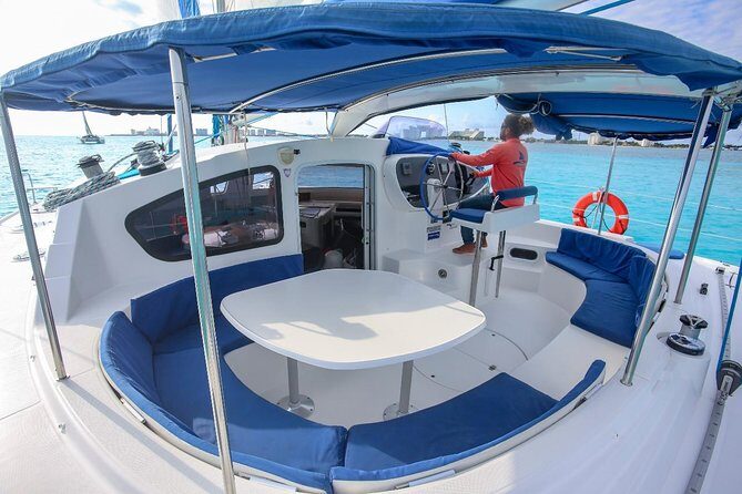 Private Catamaran from Cancun to Isla Mujeres | For up to 30 pp - FAQ