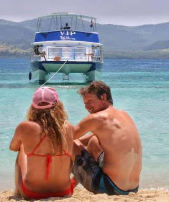 Private: Catamaran Journey to Cayo Arena with Gourmet Lunch - Key Points