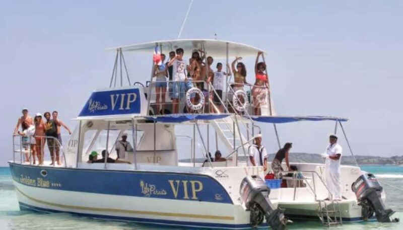 Private: Catamaran Journey to Cayo Arena with Gourmet Lunch - Exploring the Experience in Detail