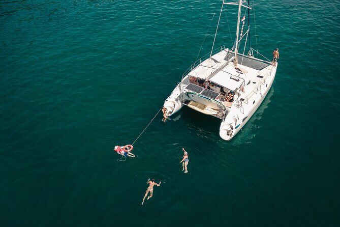 Private catamaran sailing sunset tour & snorkeling from Tamarindo - Key Points