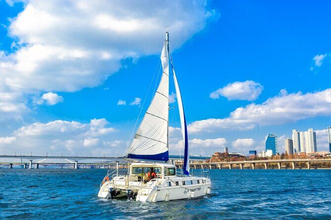 Private Catamaran Yacht Tour in Han River - Frequently Asked Questions