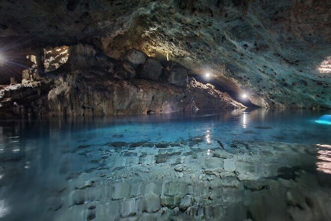 Private Cenote Hopping Tour  Adventure with a Local Vibe - Who Should Consider This Tour?