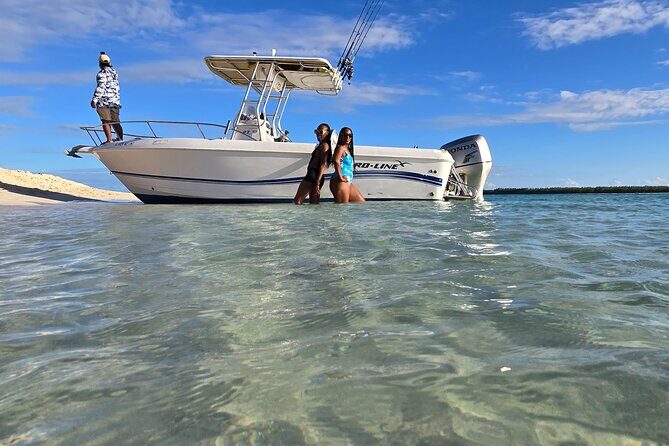 Private Center Console Boat for Sailing Bahamas Clear Waters - The Practical Side: What to Expect and Why it Matters