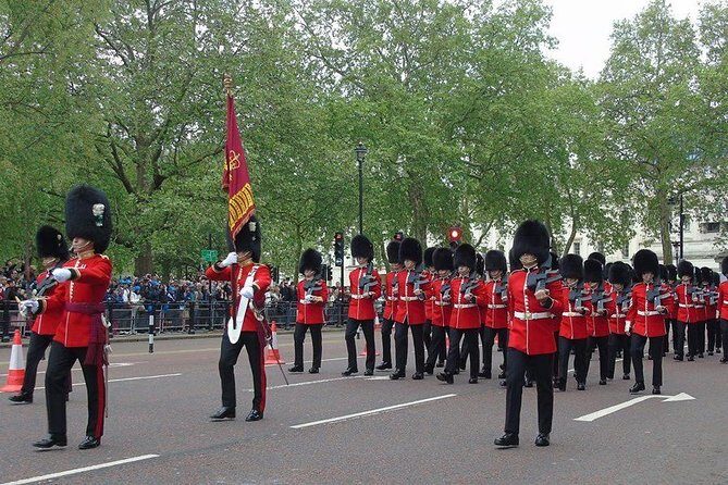 Private Changing of the Guard Experience - The Essence of the Experience: Watching the Changing of the Guard