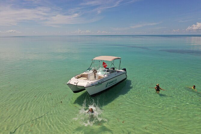 Private Charter 6 Passenger Sandbar, Snorkel, Dolphins - FAQs