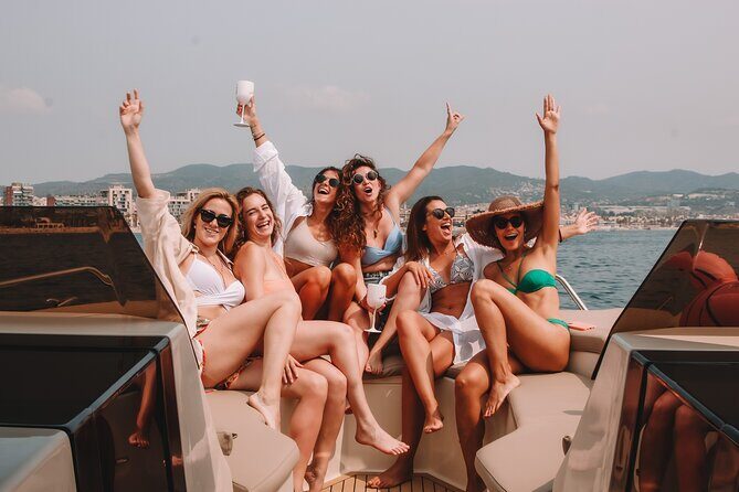 Private Charter in Catamaran Alexa by Barcelona 12 pax 2/4/8 HS - A Detailed Look at Your Barcelona Boat Day