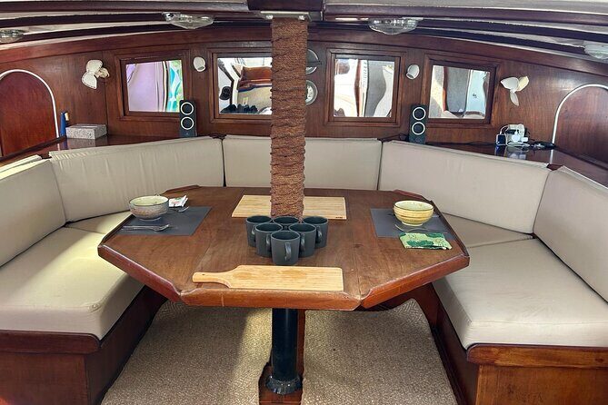 Private Charter Metta Catamaran Tailored Island Adventures - Key Points