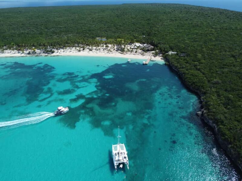 Private charter on a luxury catamaran - FAQ