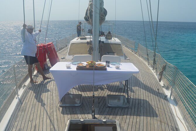 Private charter,4 hours ,Spanish waters,fuik bay bbq and snorkel. - The Sum Up