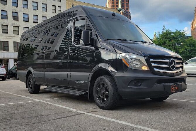 Private Chattanooga Airport Transfer for 7 to 13 Passengers - FAQs