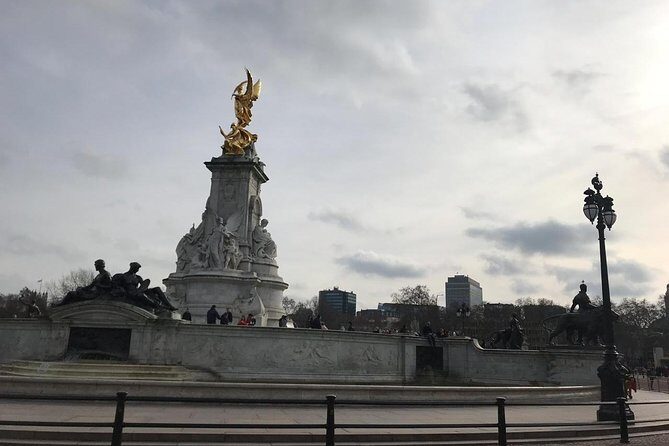 Private Chauffeur at your Disposal in London - A Detailed Look at Your Private London Day
