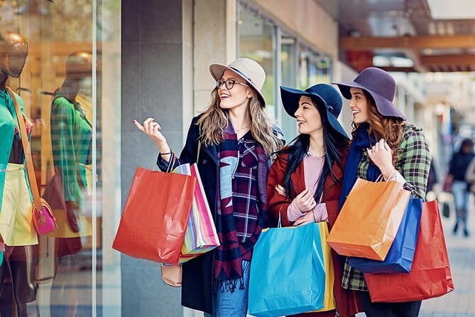 Private Chauffeur for shopping to "The Mall" and Prada Outlet (Space) - Overview of the Private Shopping Tour near Florence