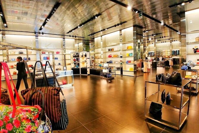 Private Chauffeur for shopping to "The Mall" and Prada Outlet (Space) - Final Thoughts