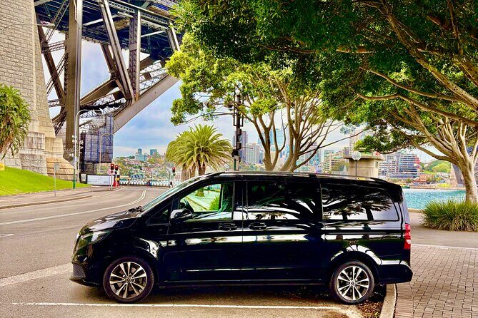 Private Chauffeur Transfer from Sydney Airport to Sydney City - Key Points