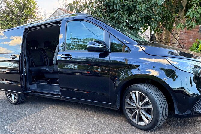 Private Chauffeur Transfer from Sydney Airport to Sydney City - Practical Tips for Using the Service