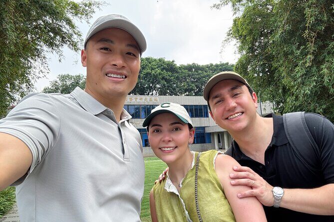 Private Chengdu Panda Tour with Hotel Pickup - Detailed Itinerary Breakdown