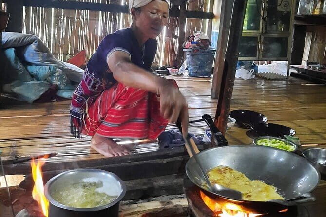 Private Chiang Mai Nature Hiking Visiting Karen Tribe Village - Experience the Heart of Northern Thailand: Private Hiking and Cultural Visit to the Karen Tribe in Chiang Mai