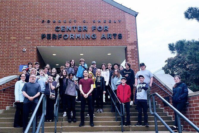 Private Chicago Suburbs Movie Sites Tour - FAQ