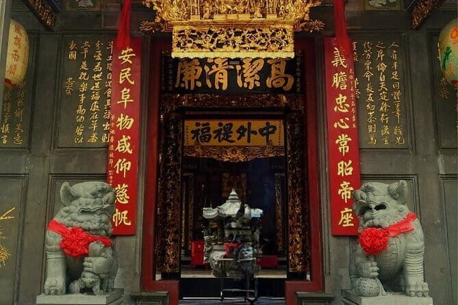 Private China Town Walking Tour in Ho Chi Minh City - The Final Stop at Nghia An Temple: Love and Fortune