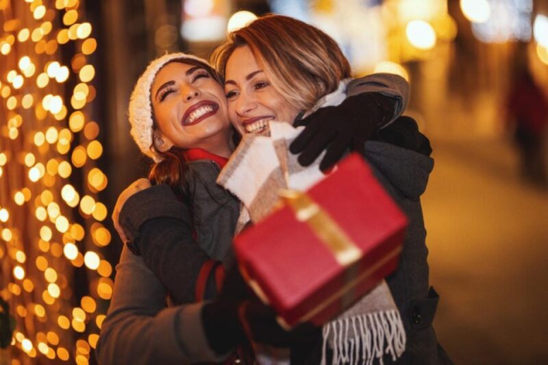 Private Christmas Stroll: San Antonios Festive Gems - Who Will Enjoy This Tour?