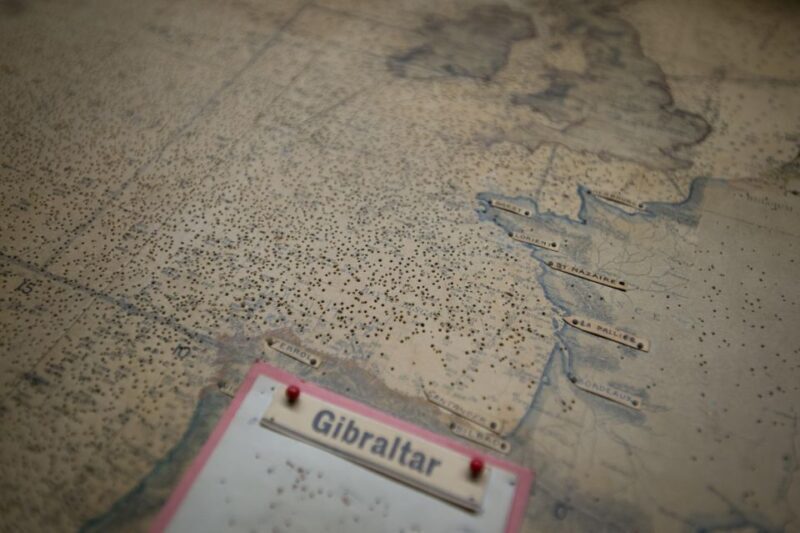 Private Churchill War Rooms Behind The Glass & Walking Tour - Who Should Consider This Tour?