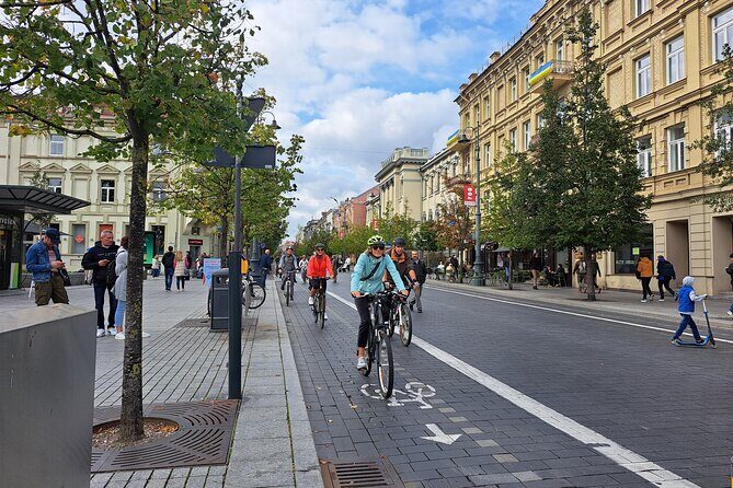 Private City Bike Tour of Vilnius Highlights - Exploring Vilnius on Two Wheels: A Detailed Review