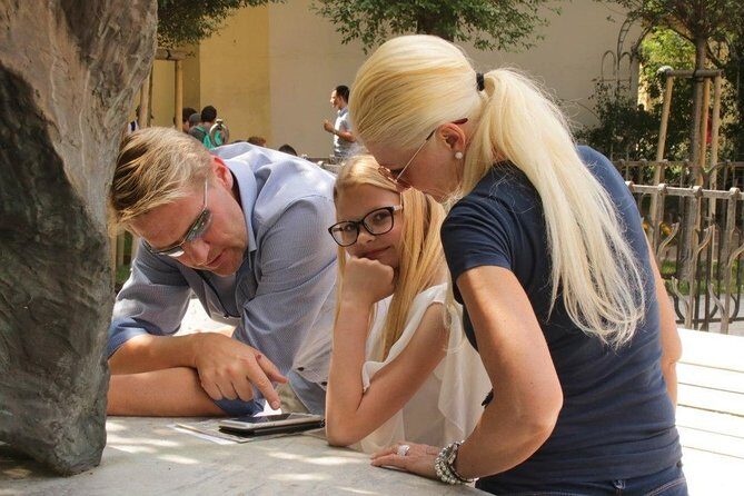 Private city discovery tour - A Historical Treasure Hunt - Frequently Asked Questions