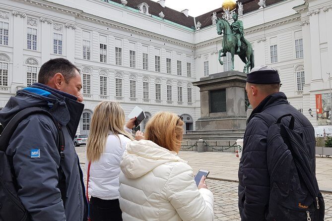 Private City Discovery walk - Historical Treasure hunt - A Unique Way to Explore Vienna’s Old Town