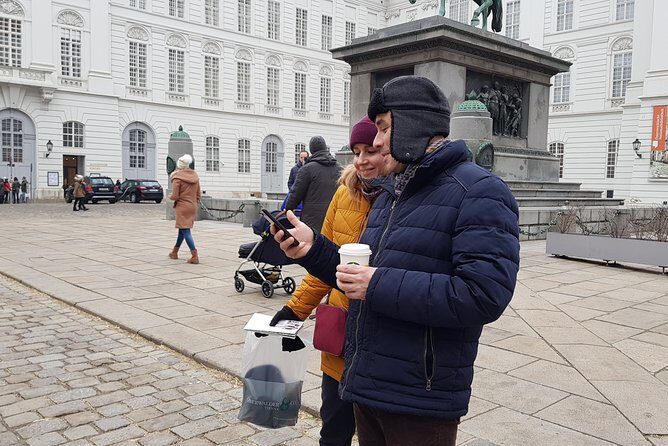 Private City Discovery walk - Historical Treasure hunt - Who Will Love This Experience?