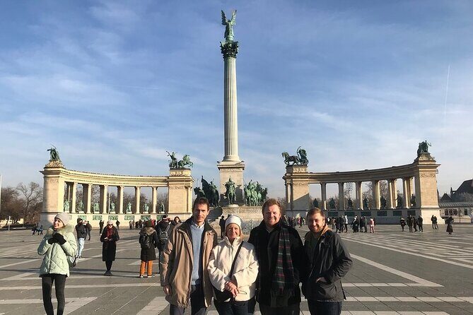 Private city tour by van - In-Depth Look at the Tour