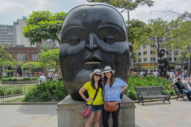 Private City Tour Medellin with Comuna 13 Tour - Key Points