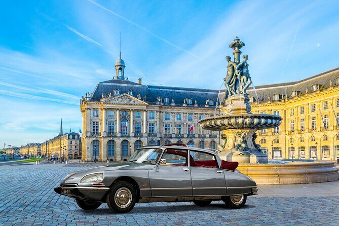 Private city tour of Bordeaux with wine tasting at a chateau - 3H - Exploring Bordeaux in Style: A Vintage Tour with a Personal Touch