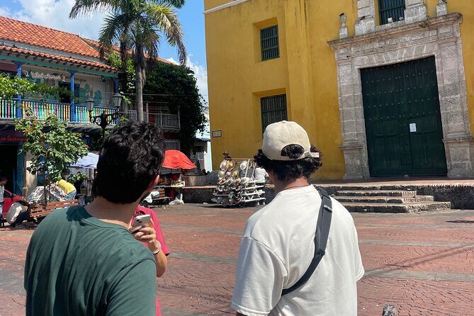 Private City Tours Cartagena Islanders Wall - FAQs