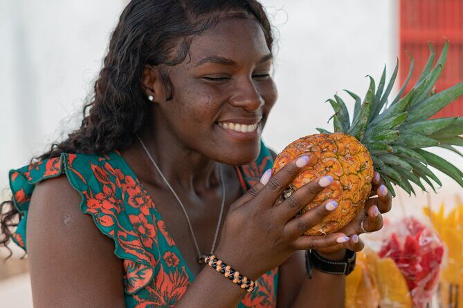Private Citytour in the Colonial Cartagena to Shore excursions - Key Points