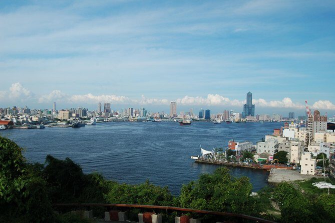 Private Classic Kaohsiung Day Tour - A Deep Dive into the Kaohsiung Experience