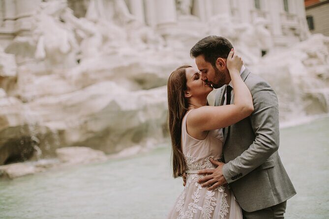 Private Classic Rome Photoshoot in Trevi Fountain & Pantheon - Who Will Love This Photoshoot?