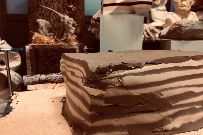 Private Clay sculpture class + Villa Melzi Gardens - FAQ
