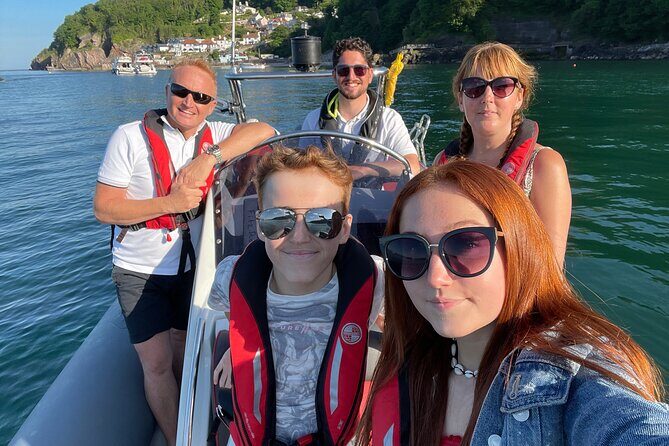 Private Coastal Boat Tour in Torquay - Key Points