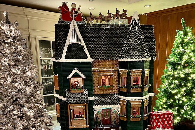 Private Colonial Williamsburg Christmas Holiday Decorations Walking Tour - The Sum Up