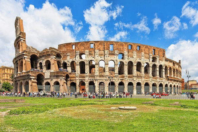 Private Colosseum Roman Forum and Palatine Hill with pick-up - A Deep Dive into the Experience