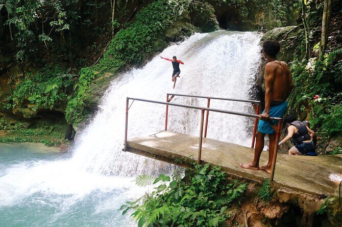 Private Combo Tour From Ocho Rios to Blue Hole and Dunn's River - FAQ