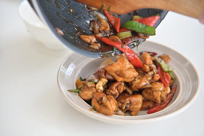 Private Cooking Canton Cuisine Cooking Class in Guangzhou - Authenticity and Quality