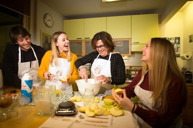 Private cooking class with lunch or dinner in Cava De Tirreni - FAQs